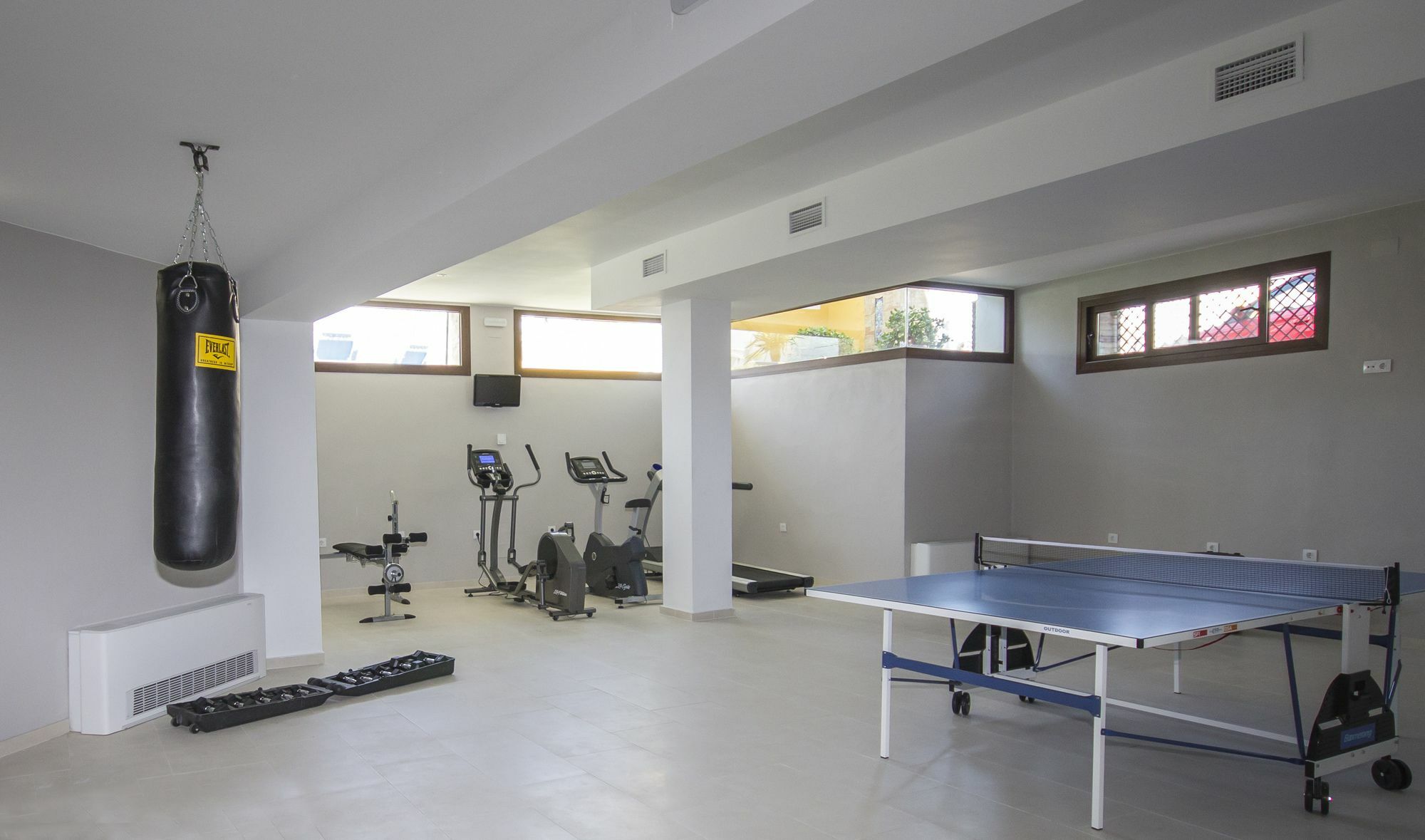 Hostal Dona Lola Marina Zahara de los Atunes Buitenkant foto